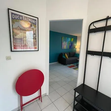 Maisonette Parking Prive Gratuit Vakantiehuis Doué-la-Fontaine